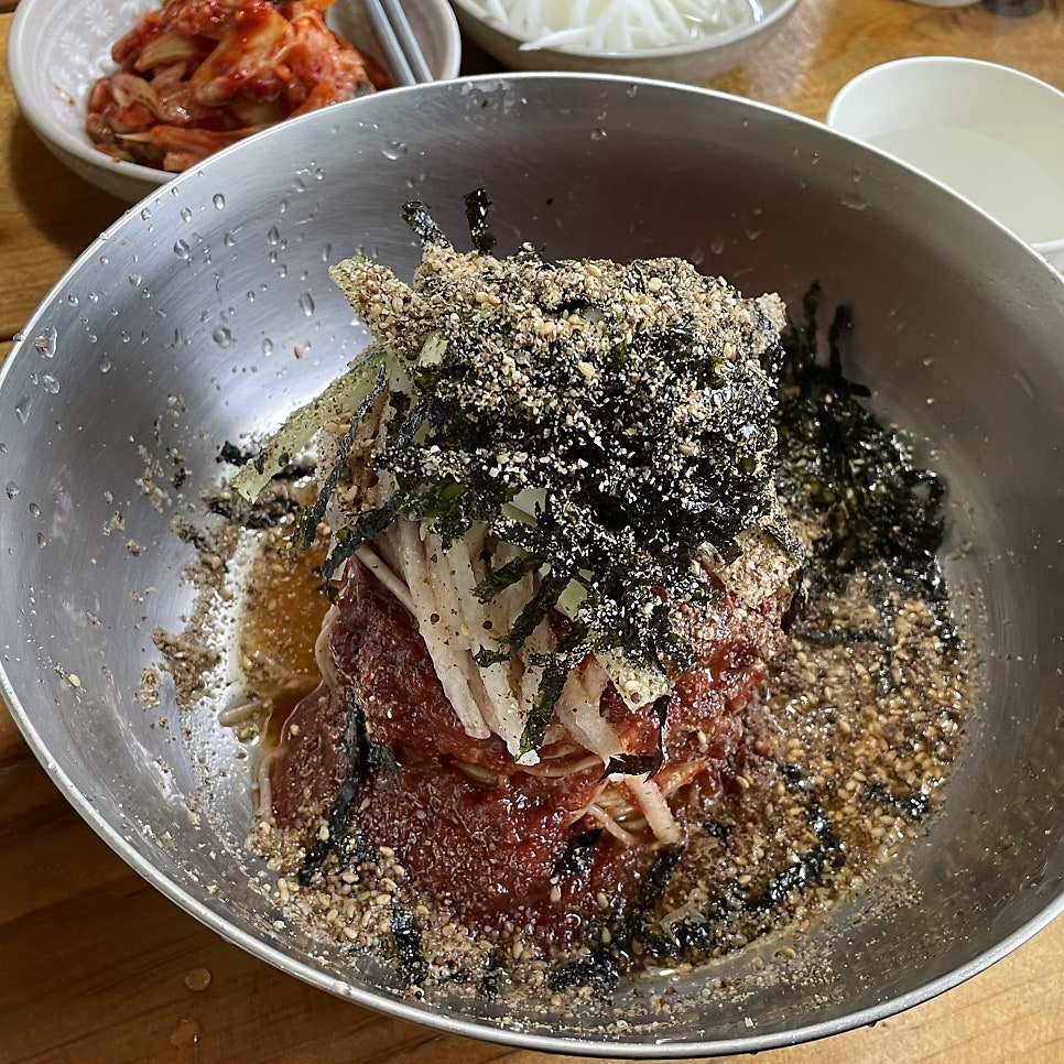 의귀리부부막국수 사진 3