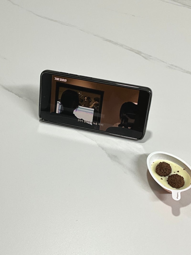 갤럭시S26울트라케이스추천 스타씨 | 맥세이프 & 링 스탠드 & 카메라 보호 활용도 200%