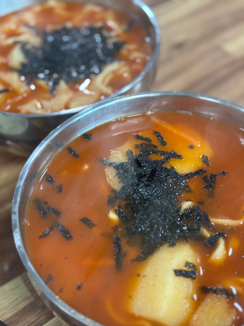 속초여행 웨이팅맛집 장칼국수 장칼제비 솔직후기 옛날수제비