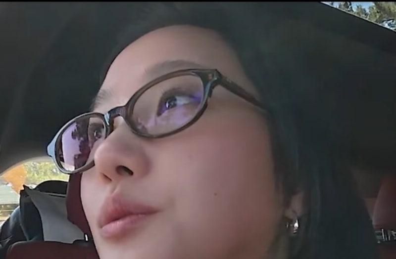 김고은 선글라스 브랜드 어디? 도깨비 10주년 여행 속 윤 파스칼