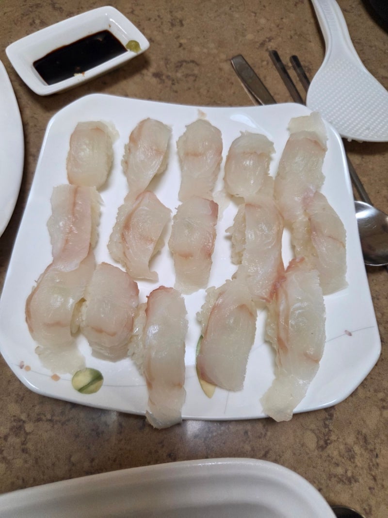 가성비좋은 탑마트 광어필렛으로 광어초밥 만들어먹기