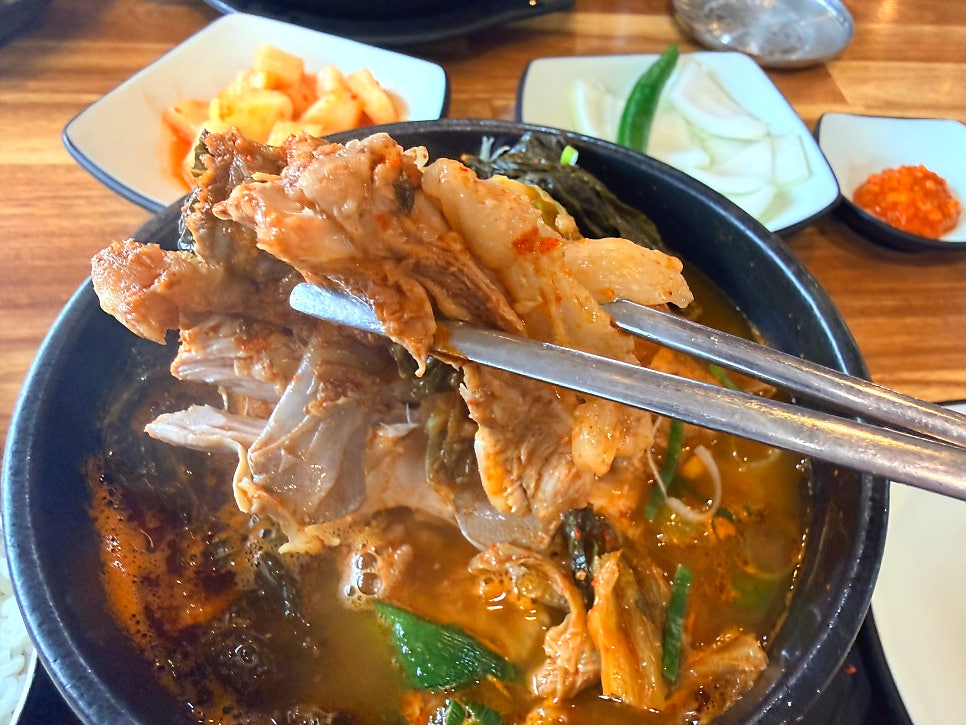 명품뼈해장국 사진 6