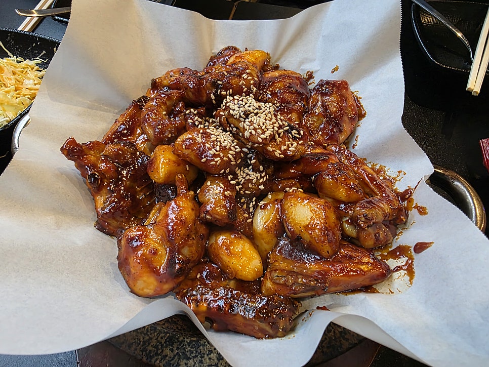꾸브라꼬숯불치킨 탕정점 사진 2