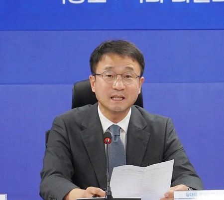 [민생우선 국회복원 촉구]한병도 직무대행,“국회 멈춘 책임은 국민의힘”…민생 법안 처리 ....