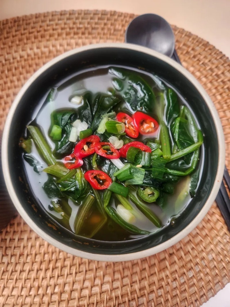 시금치국 끓이기 초간단 레시피, 아침국으로 딱 좋은 시원한 시금치국 끓이는 법