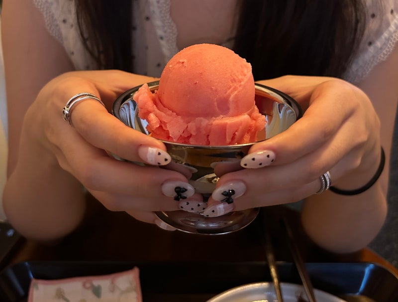 장산역네일샵 디아르네일 이달의 아트 | 쉐입 맛집 해운대네일샵 후기