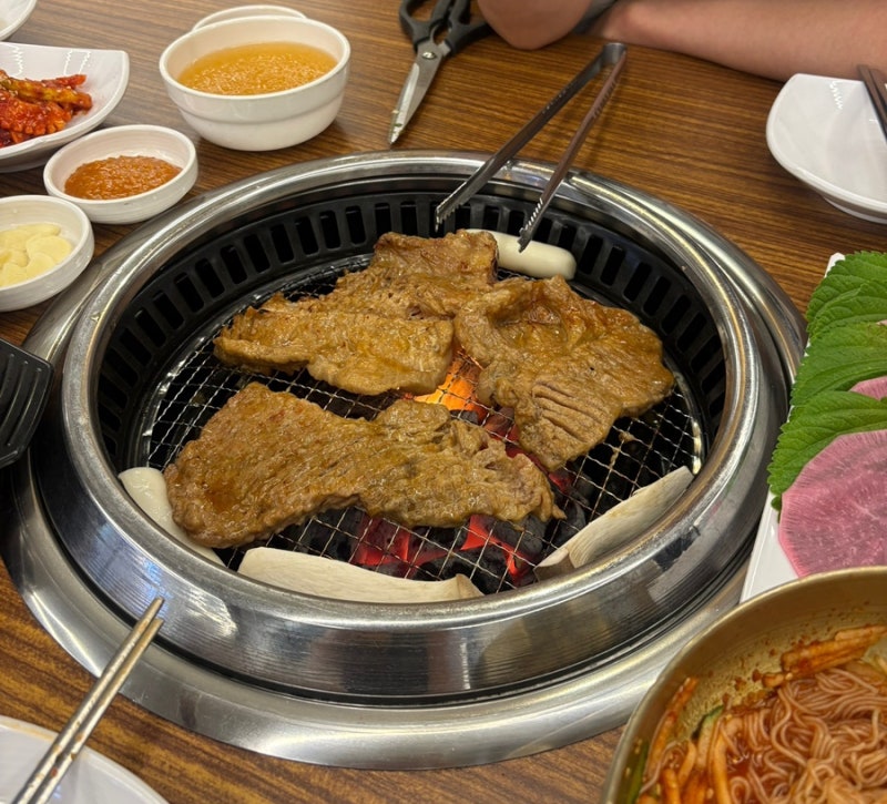 [익산] 마동 맛집 솔가숯불갈비 함흥 비빔냉면 후기