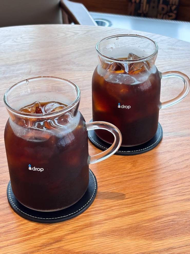 에이드롭커피 사진 3