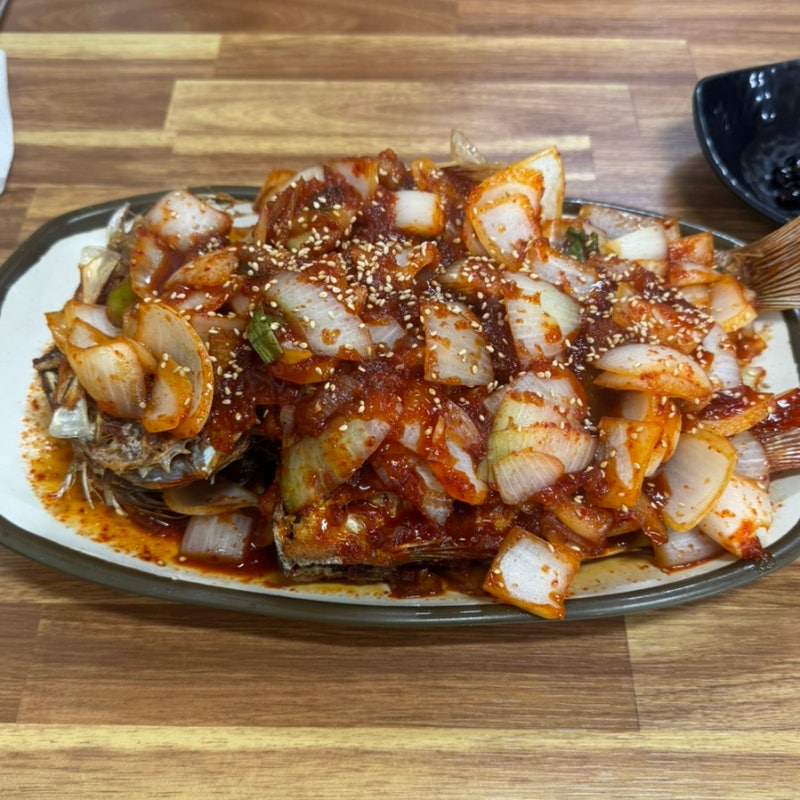제주 김녕 대박맛집 발견! 우리두리 우럭튀김 우럭조림 아침후기