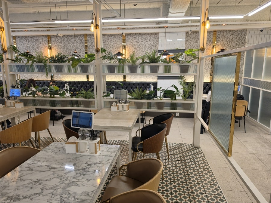 라라코스트 울산옥동점 사진 5