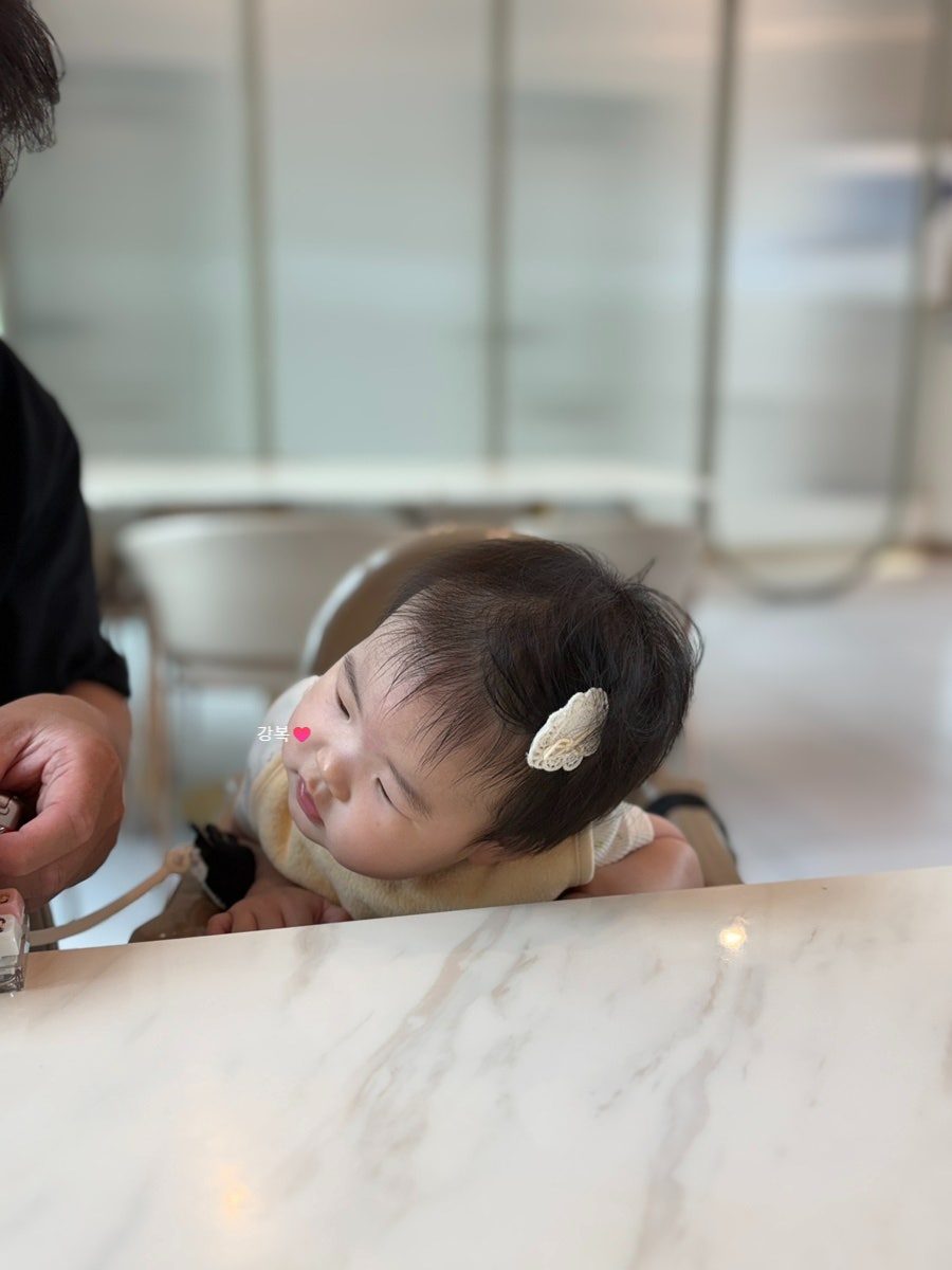 로맨틱코 사진 4