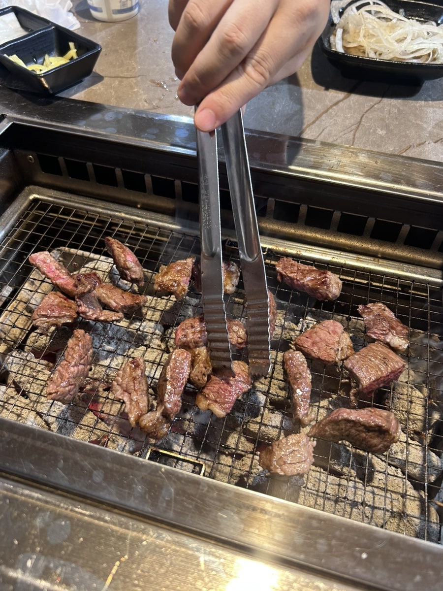 착한장어&소고기무한리필직판장 오산점 사진 5