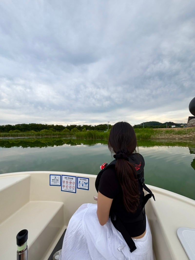[Places to Visit in Gangneung] Free Things to Do in Gangneung: Ojukheon Traditional Boat Ride Coffee Bean Boat - Reservation, Parking, and Hours Guide