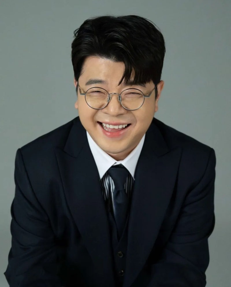 최욱 프로필 - 나이 학력 매불쇼 재산 가족관계 총정리