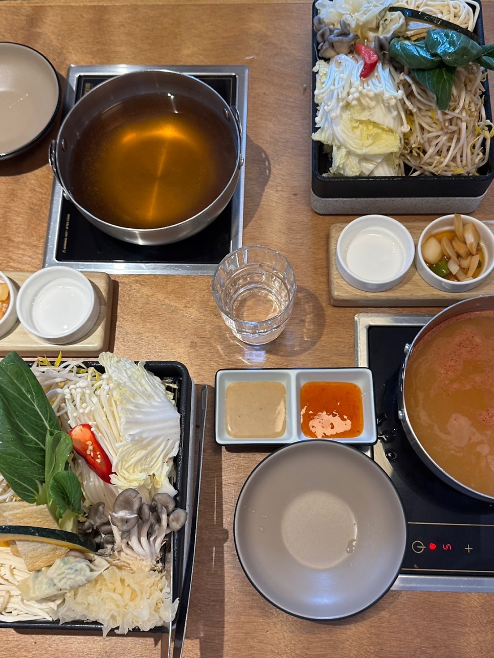 솔밭샤브 포항양덕점 사진 4