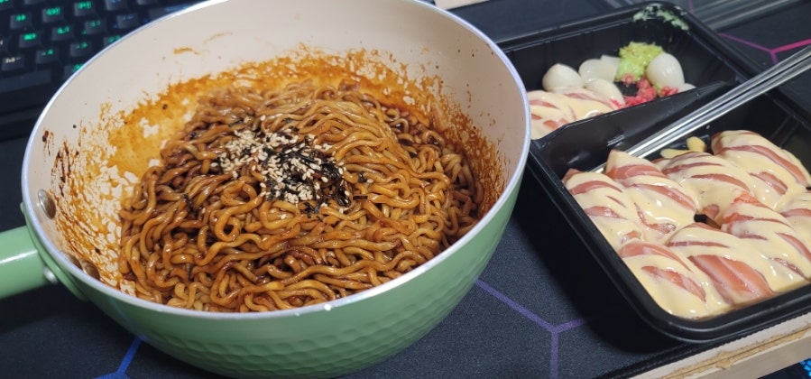 육회바른연어 불광롯데캐슬점 사진 2