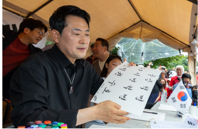 [긴급속보] <b>장동혁</b> "중도확장? <b>올공</b> 시민들과 함께하는 것이 답... 