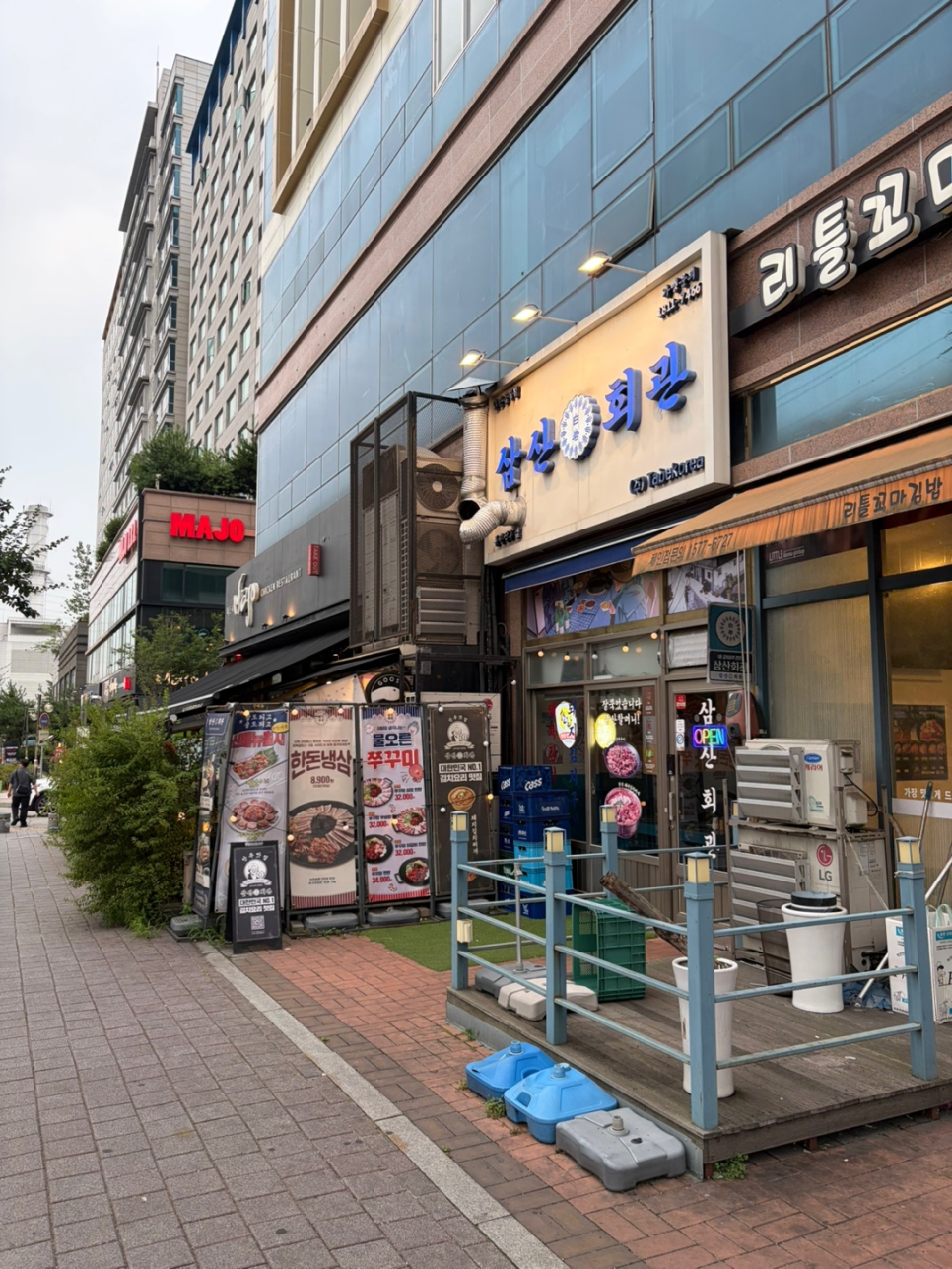 Samsanhoegwan Dongtanseokujeom photo 1