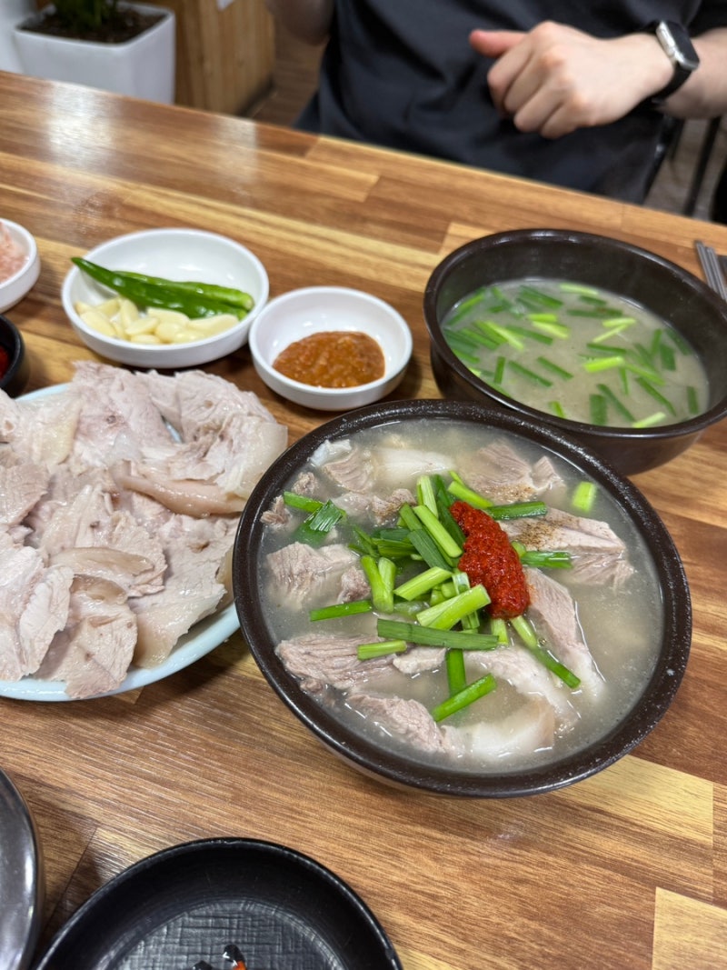 대구 최민식 국밥 "신송자신마산식당" 극찬한 돼지국밥 과연 맛있을까?