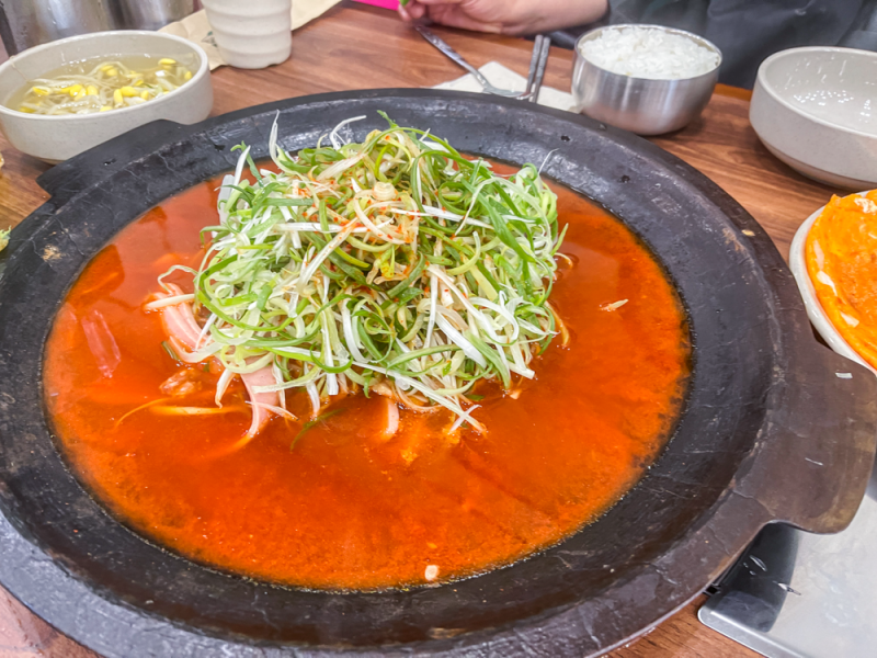 이천 아울렛 맛집 산학가든 방문후기 | 부대찌개와 셀프 무한 김치전
