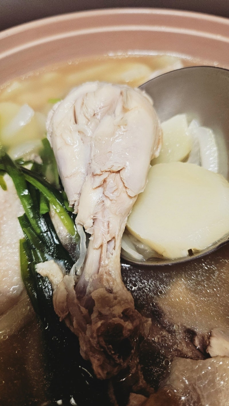 닭볶음탕용 닭으로 만드는 실패 없는 닭한마리 레시피, 진하고 감칠맛 나는 국물 비법은?!