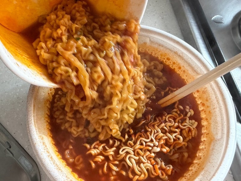 왕뚜껑 라볶이 불닭 레시피 후기 별로였던 이유? 이렇게 하면 무조건 실패합니다