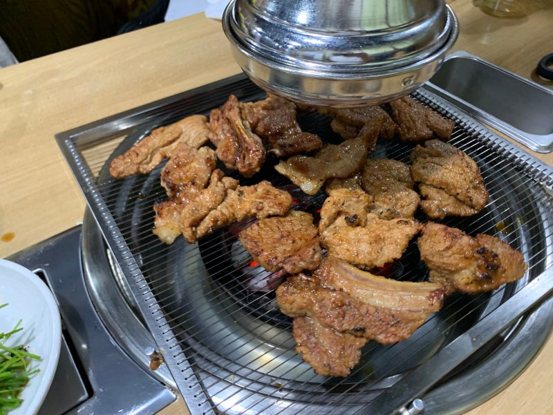 청주 율량동 맛집 정겨운수제숯불갈비 | 집 앞이라 자주 가는 돼지갈비 맛집