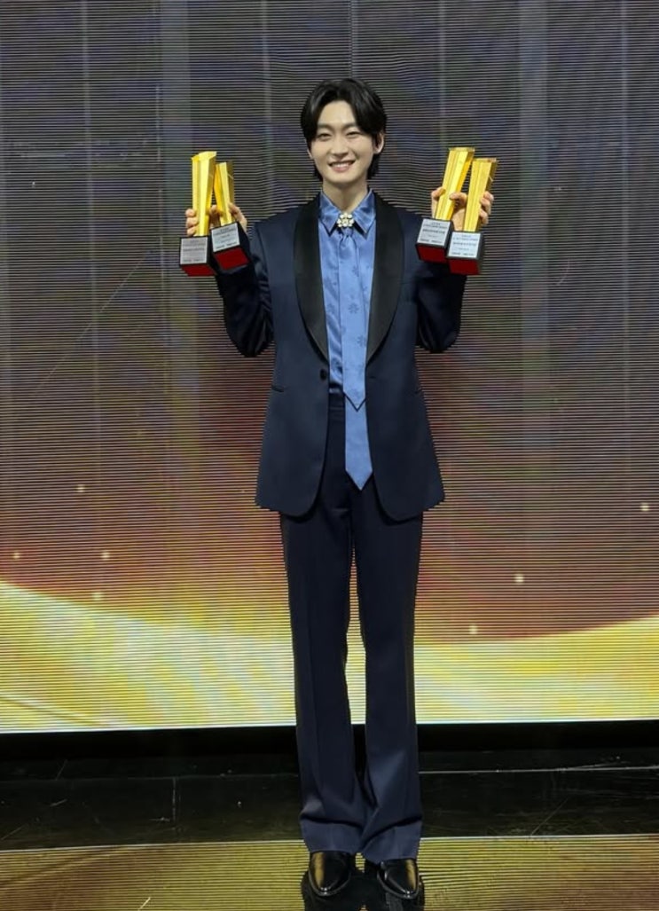 "미스터트롯3의 영웅에서 트롯 대세로!" <b>가수</b> <b>김용빈</b>, 찬란한... 