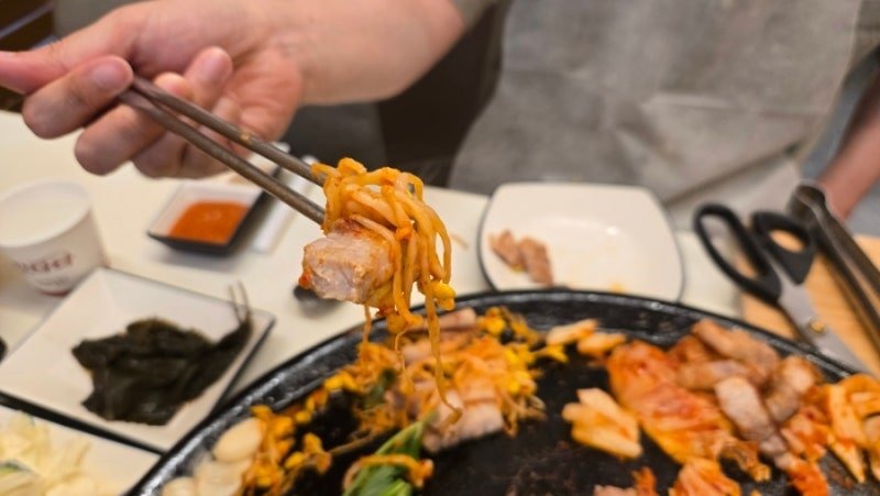 육솥 사진 1