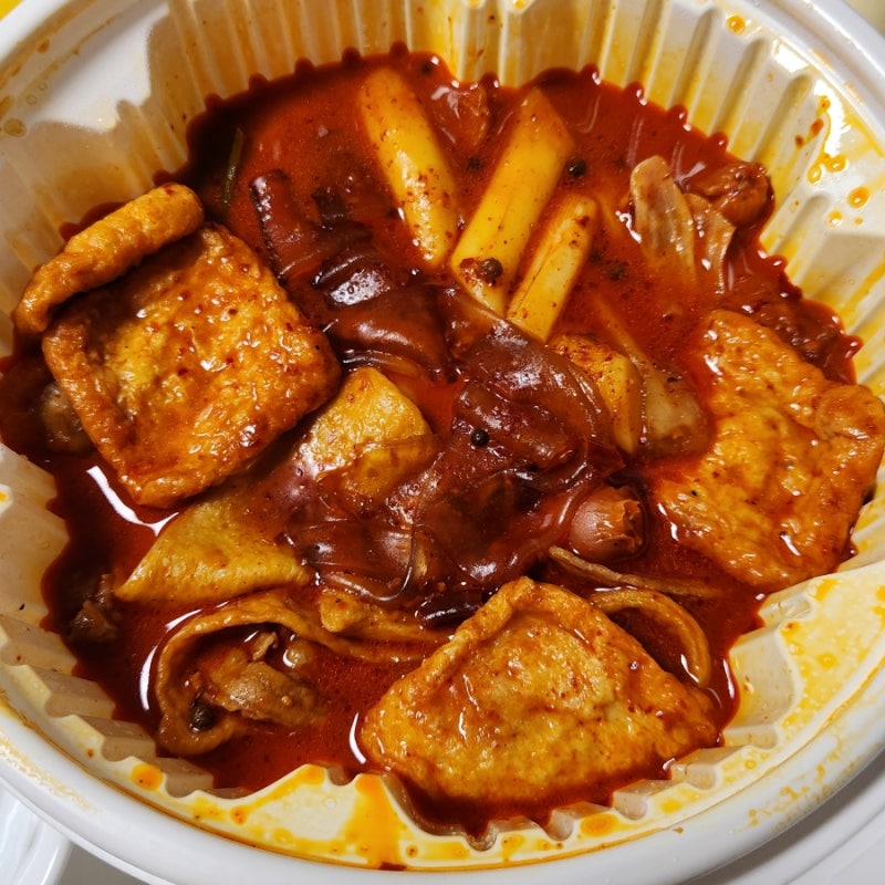 동대문엽기떡볶이 배달 마라떡볶이 구성, 기본토핑 리뷰