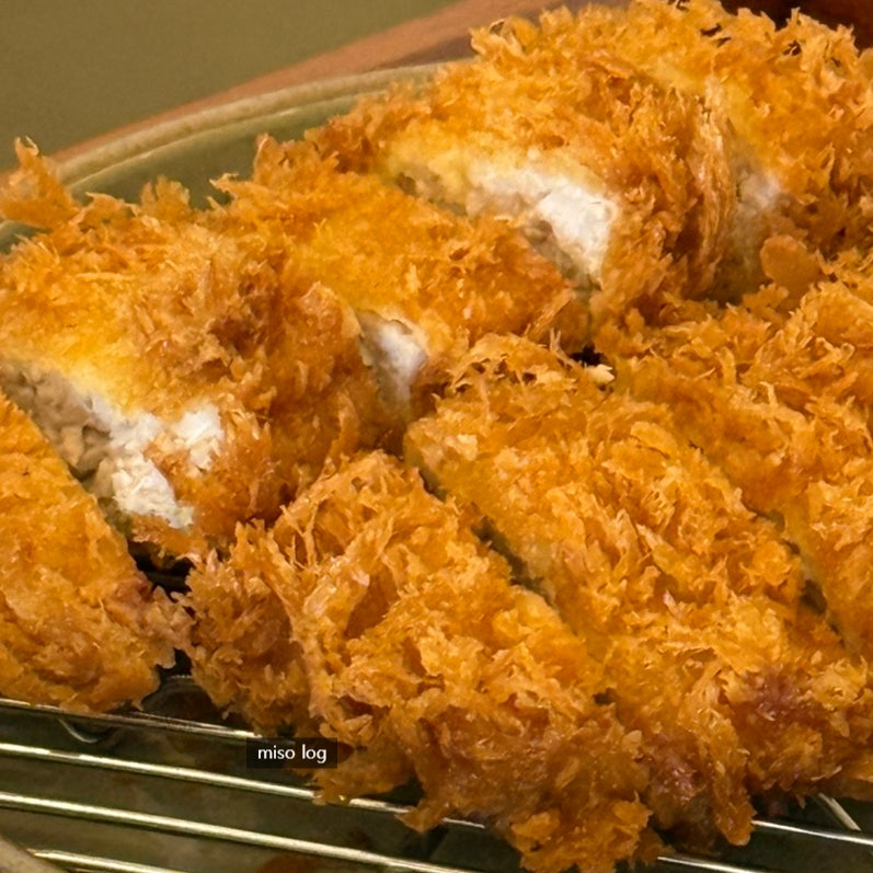 강릉 경포해변 오션뷰 맛집 루이식당 연어덮밥 돈카츠 모두 맛있어