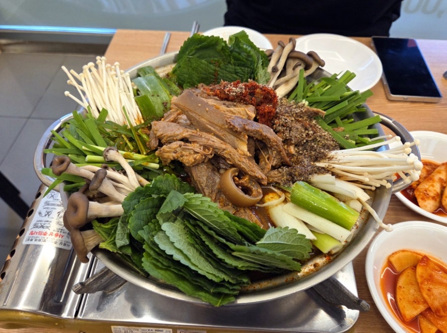 통큰흑염소 융건릉점 사진 6