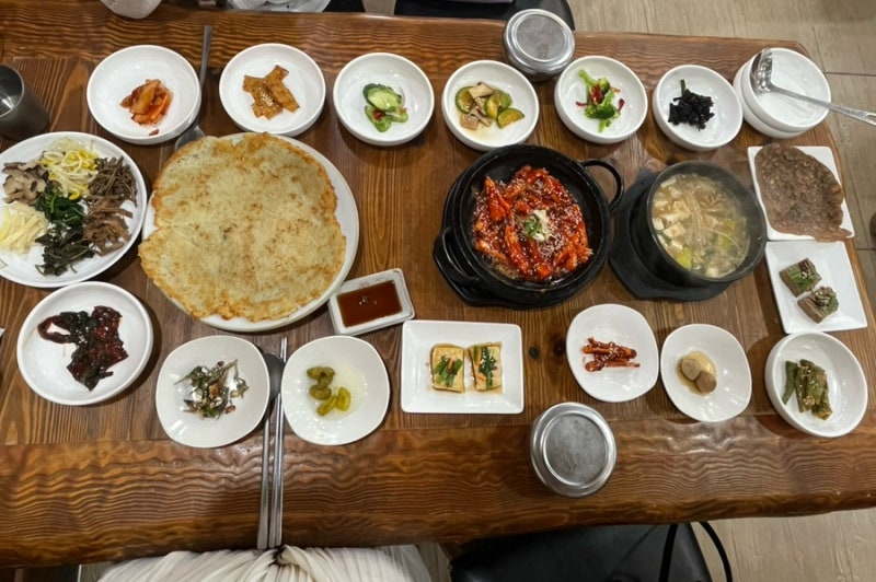 [하동] 청운식당 하동식당추천 더덕구이정식 감자전 친절하고 맛있는식당