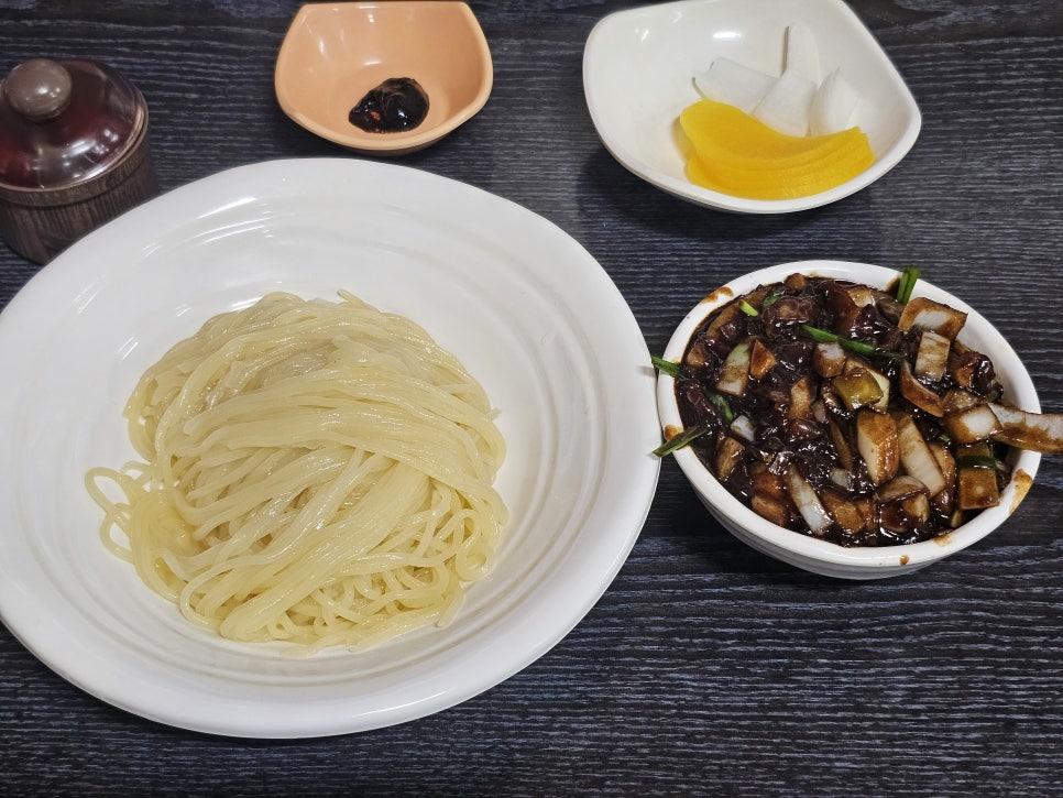 지성원 사진 3