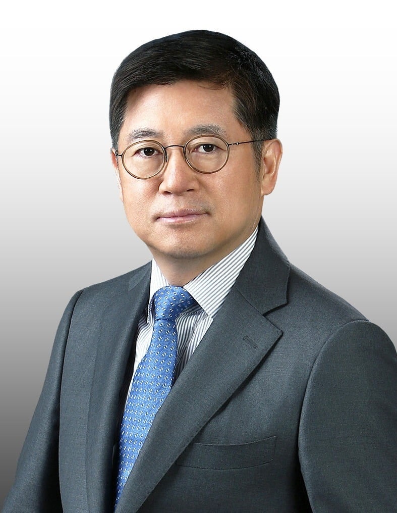순익 업계 1위인데 주가는 −16%…김이태 삼성카드, 배당 78%는 삼성생명으로·자사주 소각은 '....