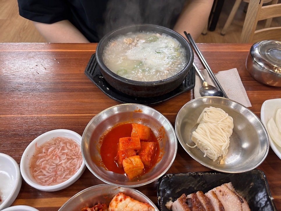 최가네엄마돼지국밥 사진 3