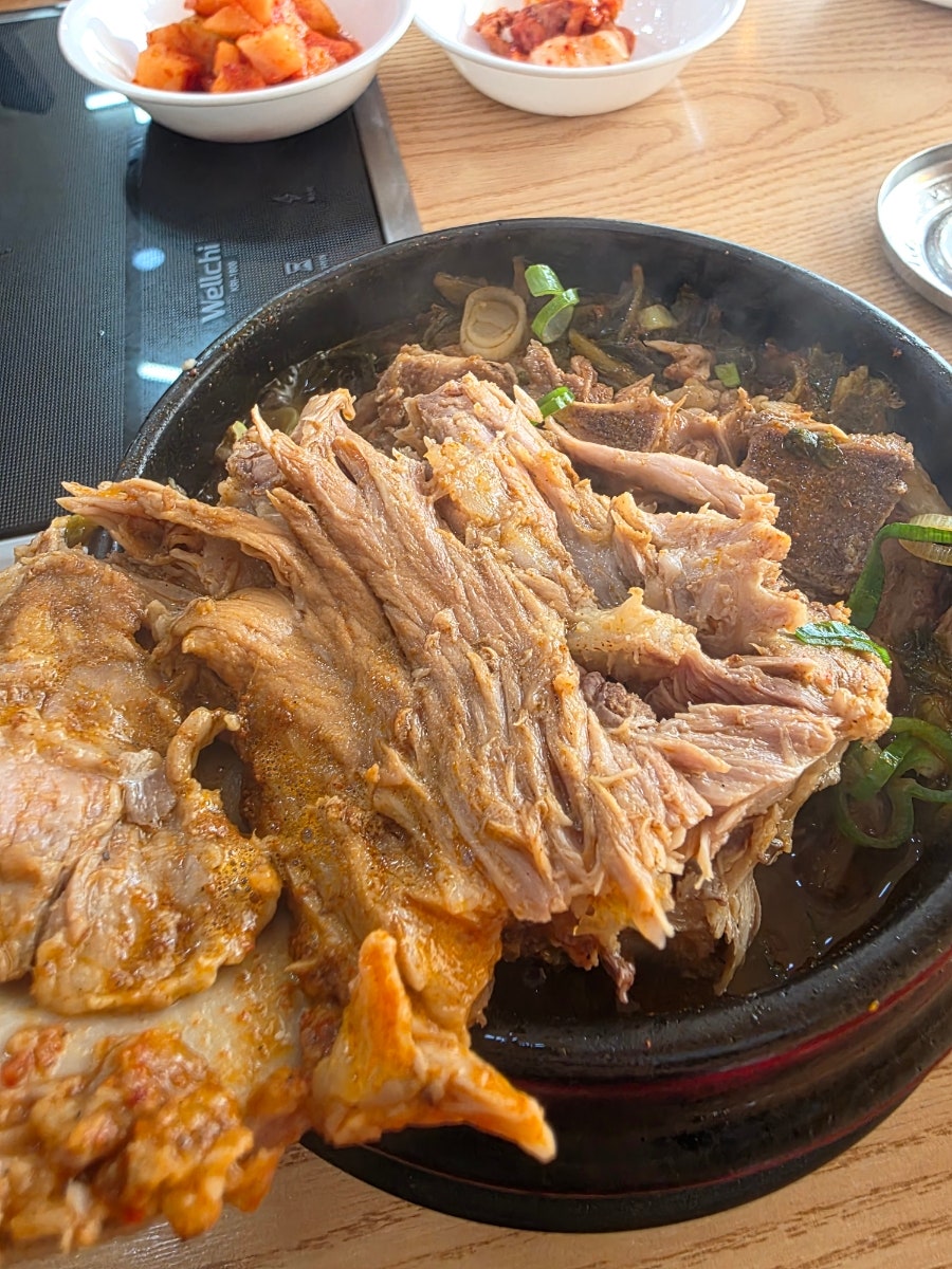 전주청기와감자탕 영통점 사진 6