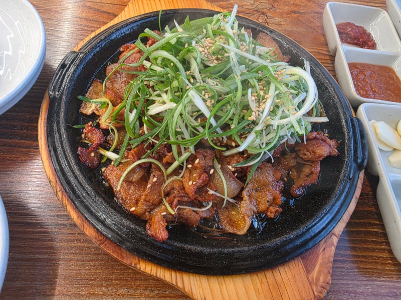 김포 구래동 맛집 황토화덕 고추장숯불구이 한식 한정식 고기집 보리굴비 콩빠두정식