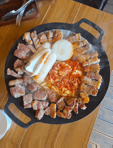 오산 캠핑장 오산 바베큐 맛집 반려동물 동반 가능한 바베큐팩토리 오산점