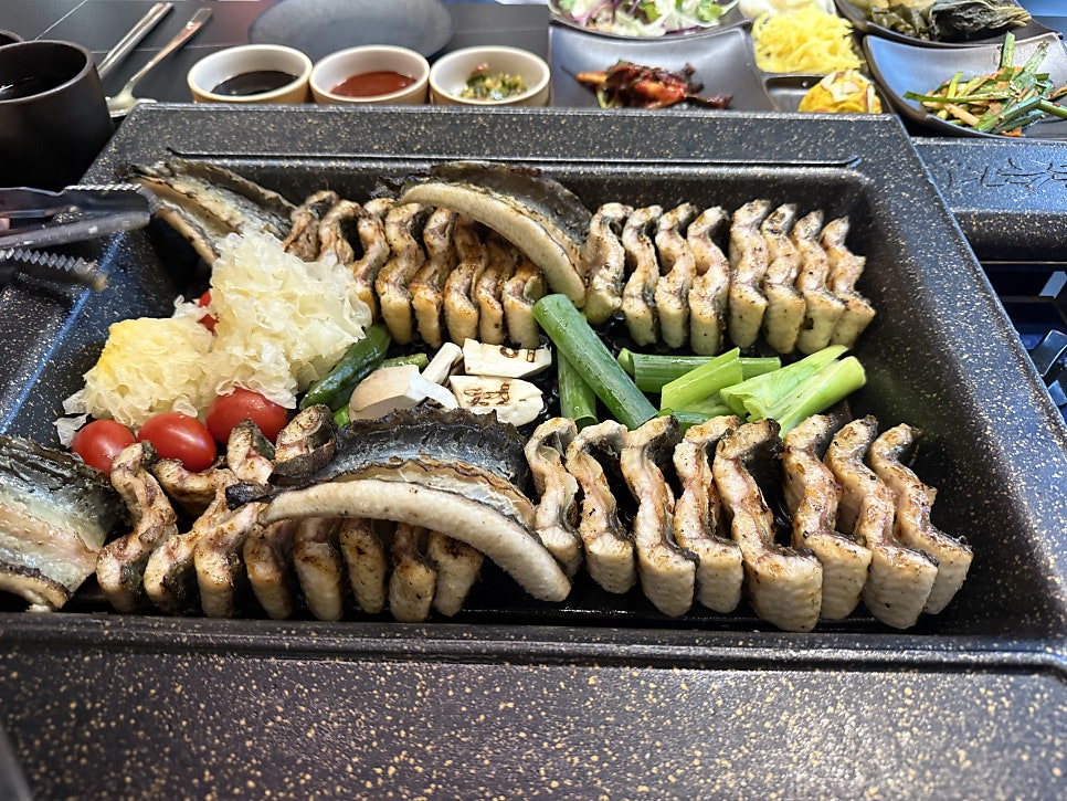 금수정 숯불장어다이닝 본점 사진 4
