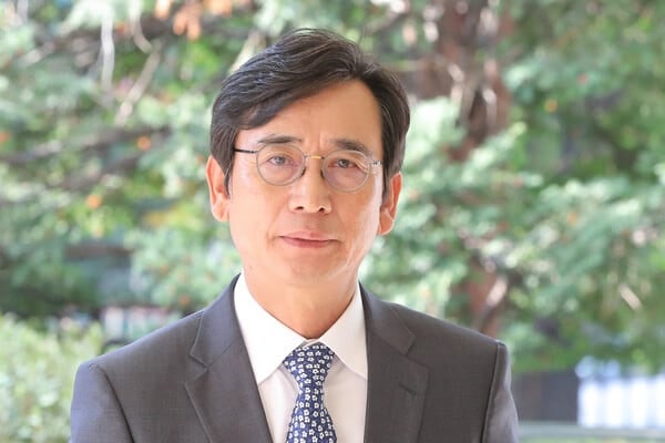 [정치인 열전] 유시민 작가, 방송인, 전 재선 의원, 보건복지부 장관 프로필