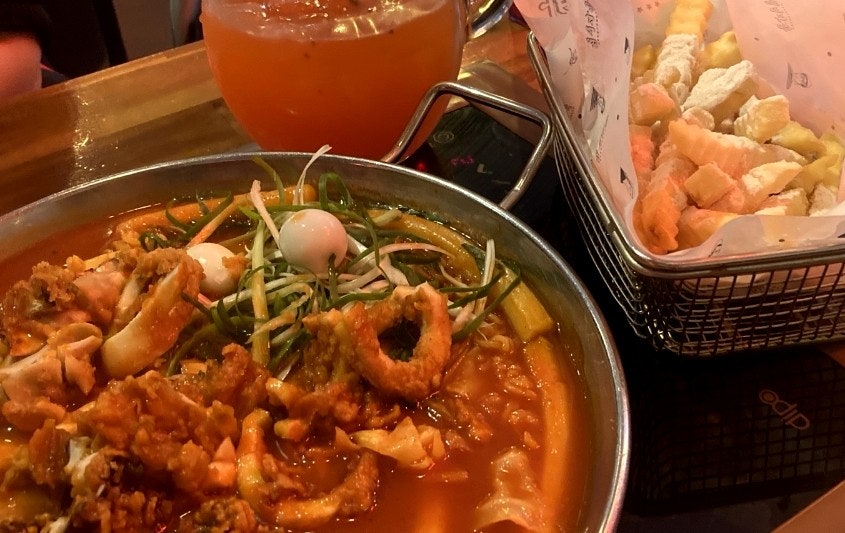 청년다방 용인역북점 사진 1