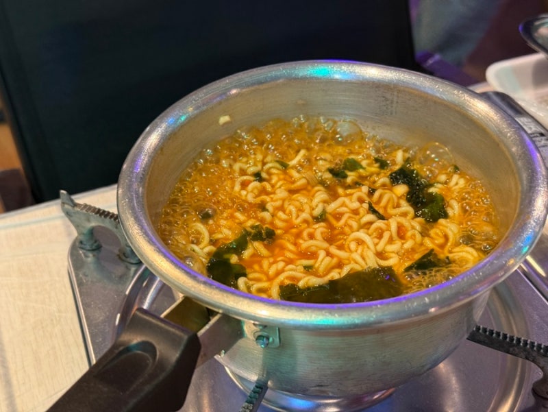 [야자수캠핑바베큐] 김포 야자수캠핑바베큐 실내캠프존 이용 솔직 후기 (삼겹살, 라면, 보드....