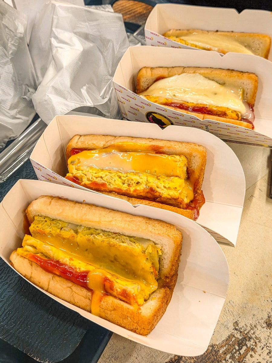 문토스트 광안점 사진 6