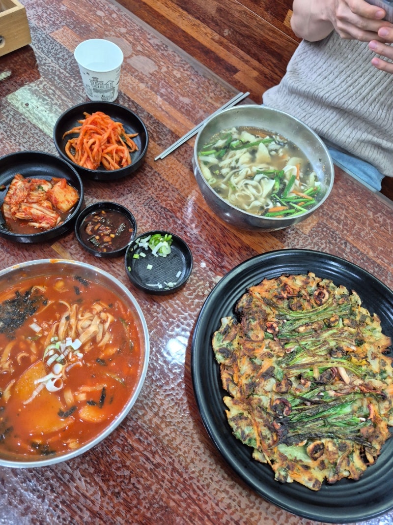 강원도 고성 장칼국수 파전 맛집 수제비집