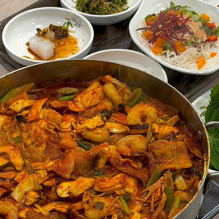 외바우 안강본점 사진 1
