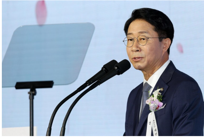 [긴급속보] 국힘, <b>조정식</b> 국회의장 <b>개헌</b> 제안에 "<b>개헌</b> 입에 담을... 