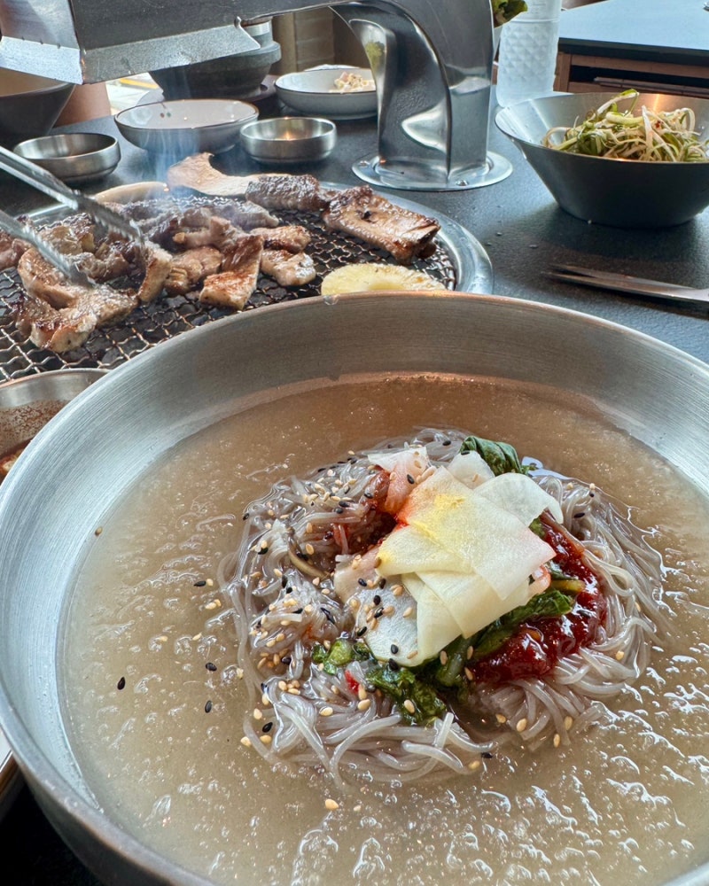 평일 점심특선이 너무 괜찮은 김해 진영 신상 고깃집 전원숯불입니다