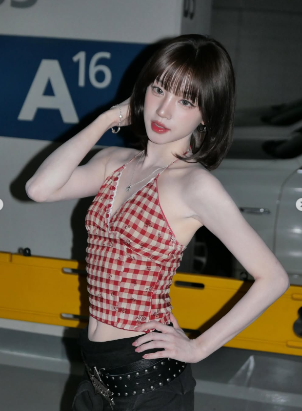 아이들 우기, 수박 이모지 세 개에 좋아요 35만, 주차장 화보 반응 터졌다