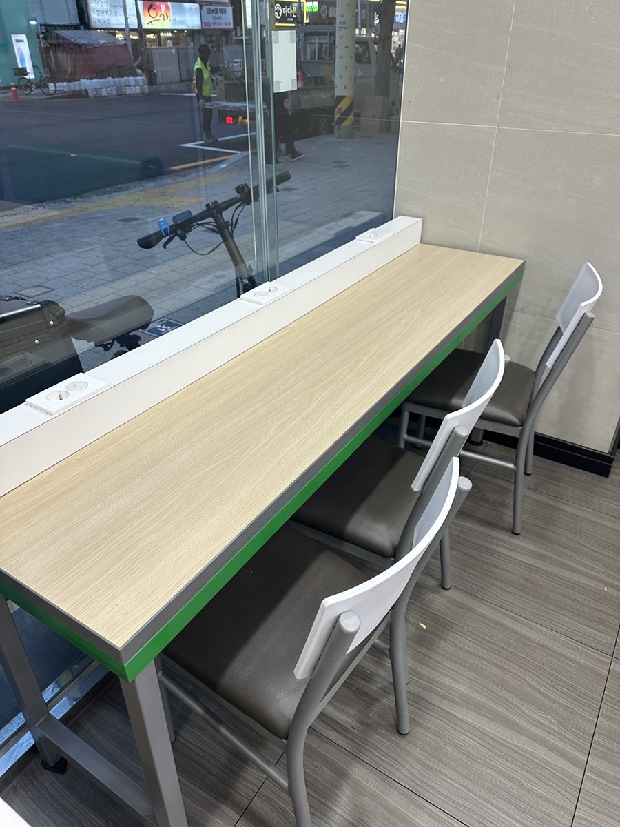 써브웨이 부산동의대점 사진 5